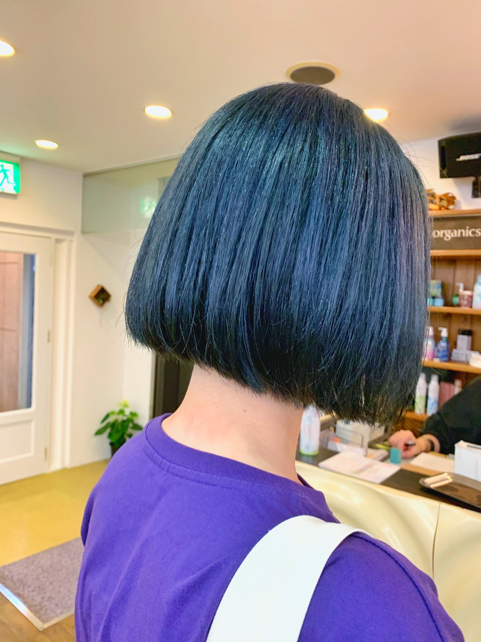 韓国女子大好き ブルーブラックカラー ブログ Axis Hair Make